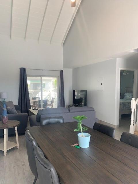 Grace Bay Place Ngoại thất bức ảnh